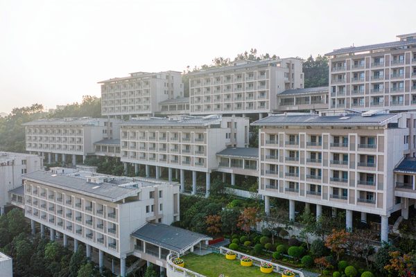 Illustrative image of a modern hospital building in Wuhan, China